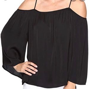 Vince camuto cold shoulder top size M